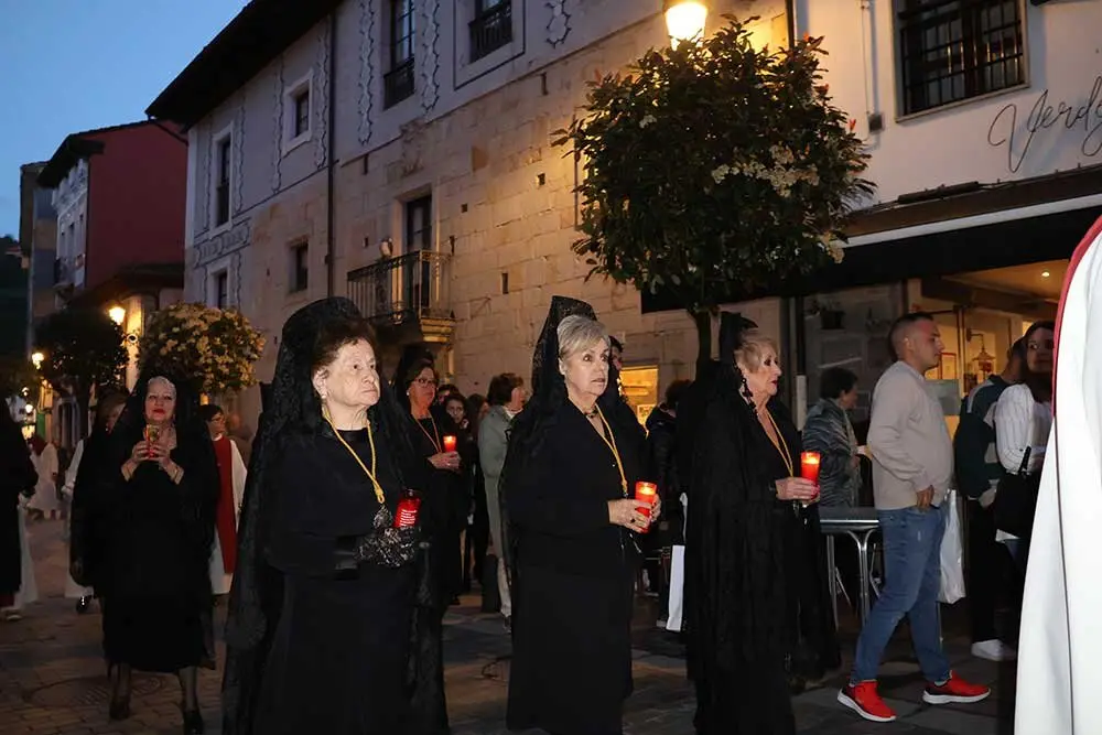 procesion-soledad-cangas-onis-2025-04