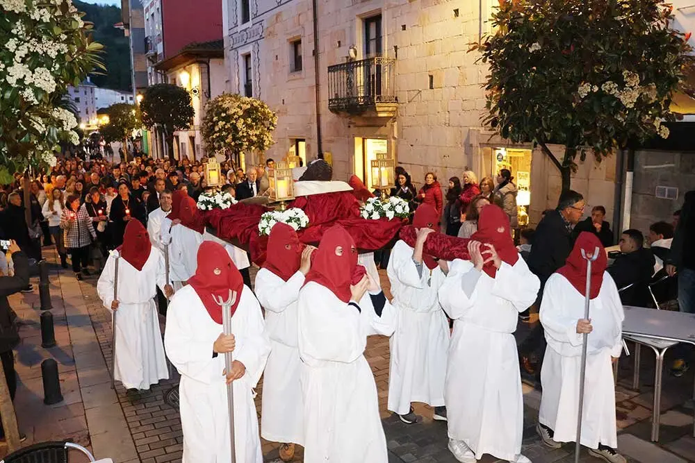 procesion-soledad-cangas-onis-2025-07