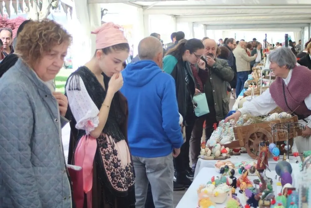 guevos-pintos-pola-2025 (5)