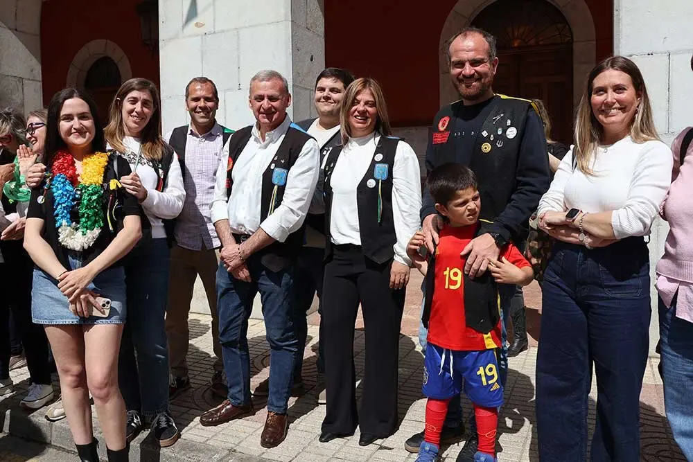 desfile-infiesto-descenso-pilona-04