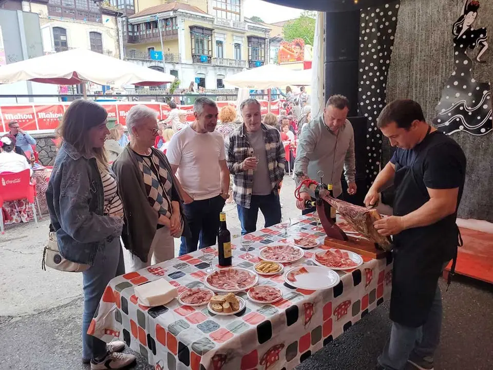 feria-abril-infiesto-caballos-jamon-013