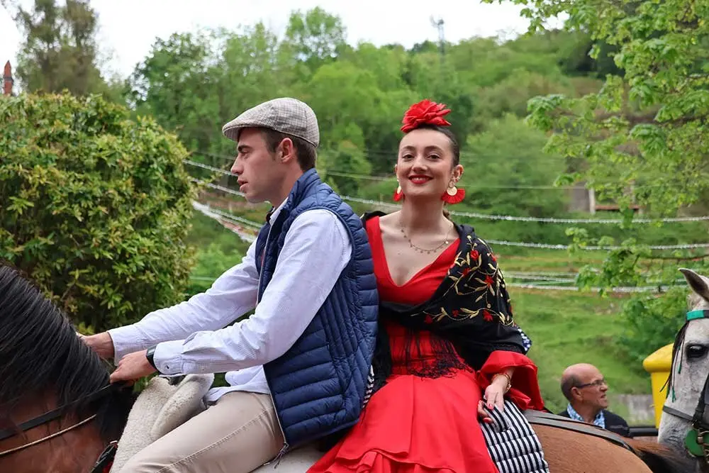 caballos-feria-abril-infiesto-2025-06