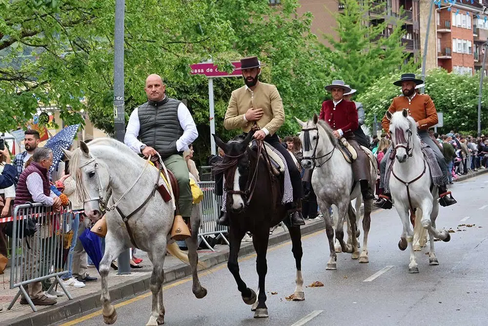 caballos-feria-abril-infiesto-2025-019