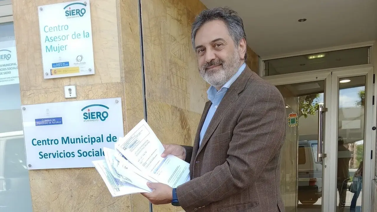 El portavoz popular en Siero, Juan Luis Berros