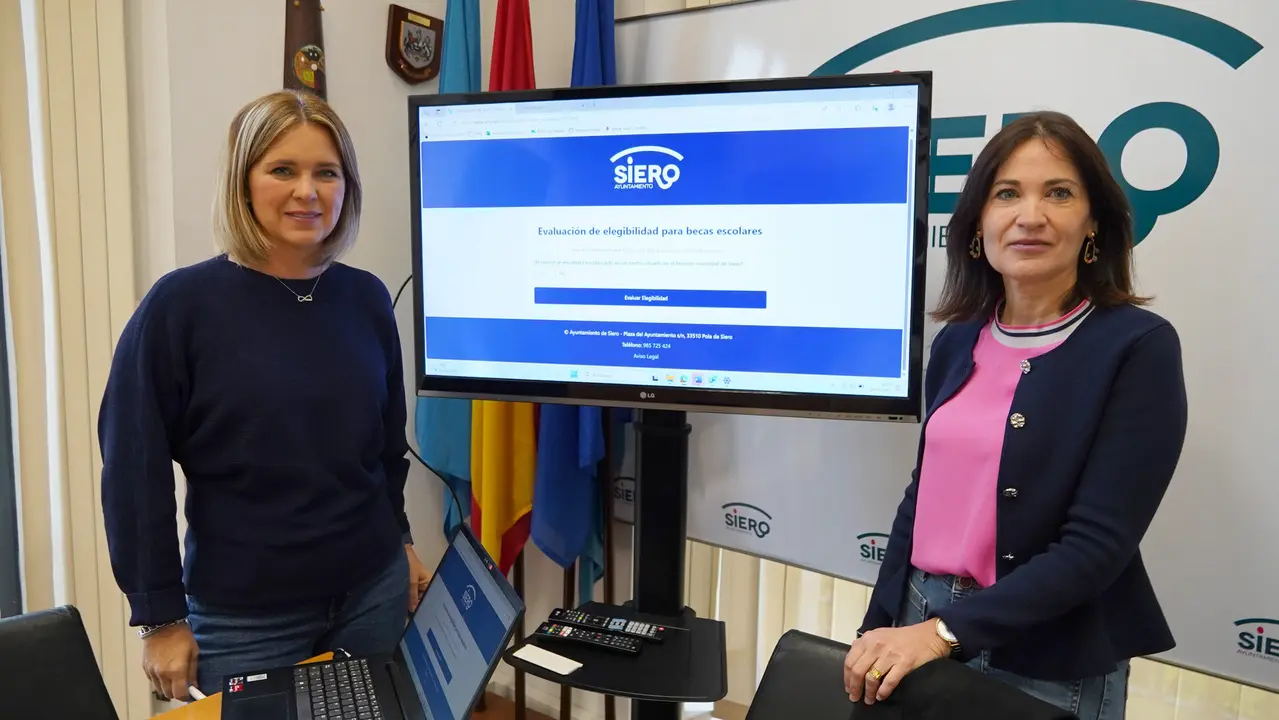 A la izda, Eva Iglesias y