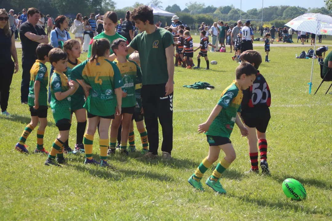 Uno de los partidos del Torneo disputado en La Morgal