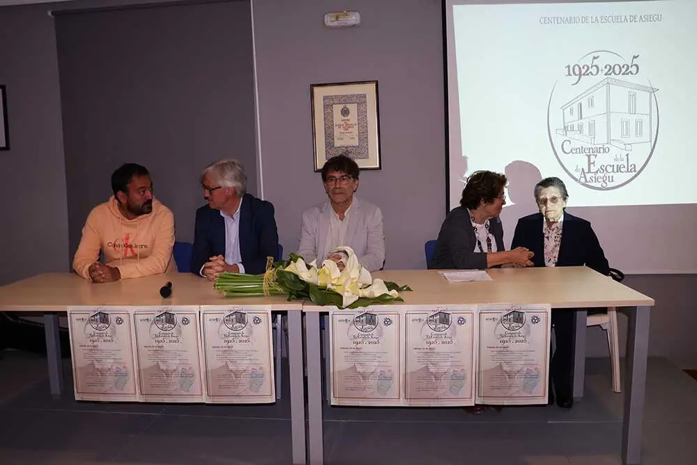 centenario-escuela-asiegu-04