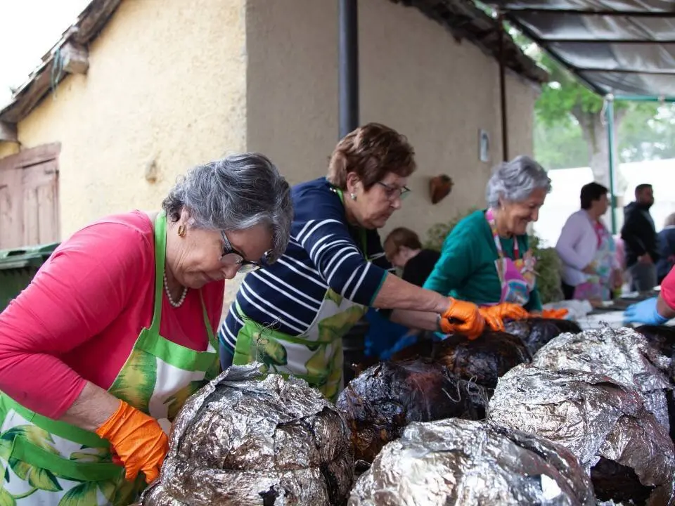 festival-borona-forna-torazu