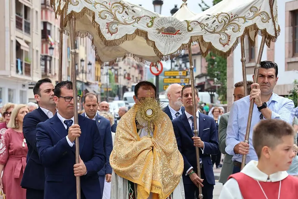 corpus-cangas-onis-2025-014