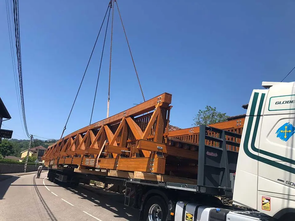 puente-madera-mestas-con-01