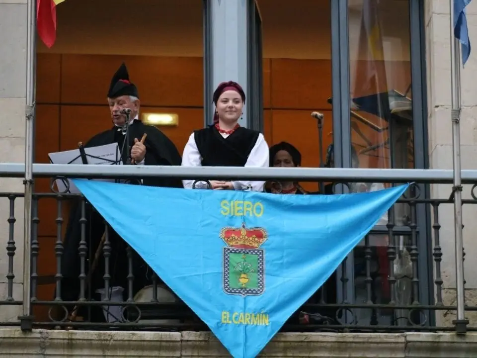 El-Carmín-de-La-Pola (28)