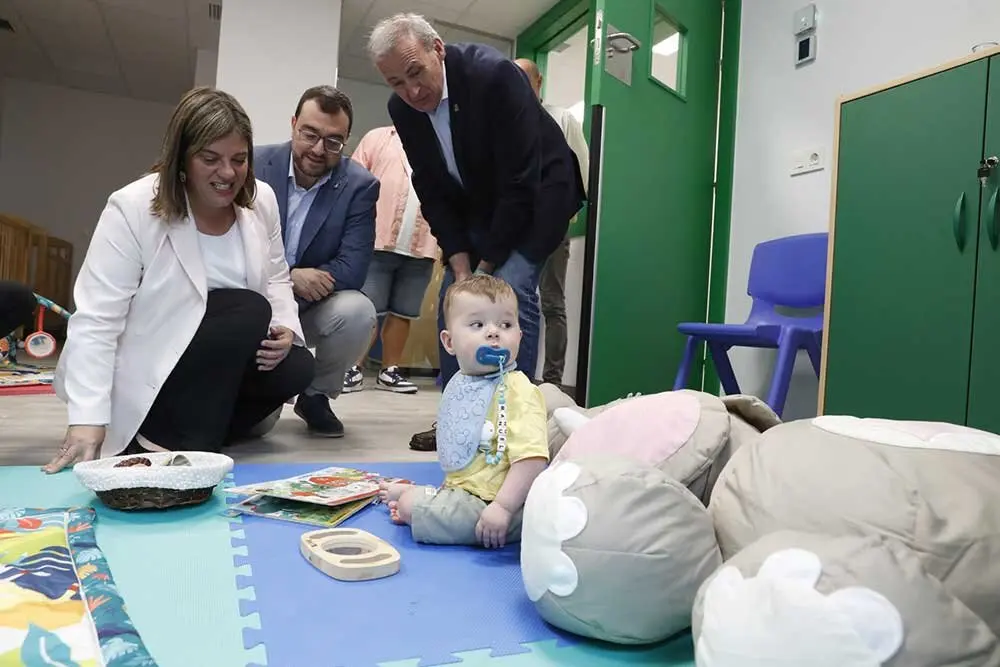 2025_07_18-Presidente-visita-escuelina-en-Arriondas-5