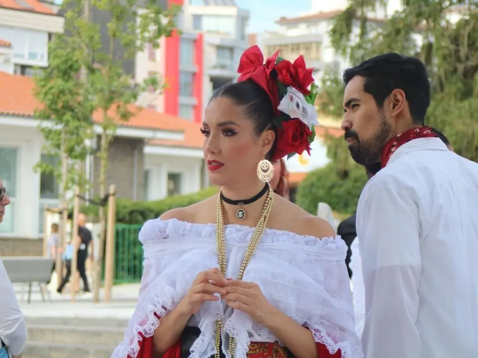 Desfile-folclórico-El-Carmín (4)