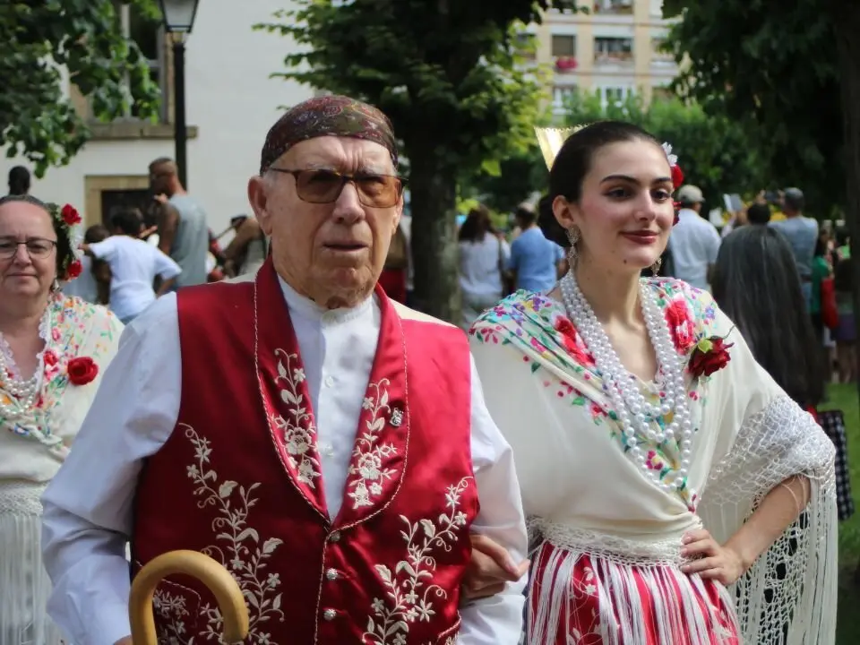 Desfile-folclórico-El-Carmín (9)