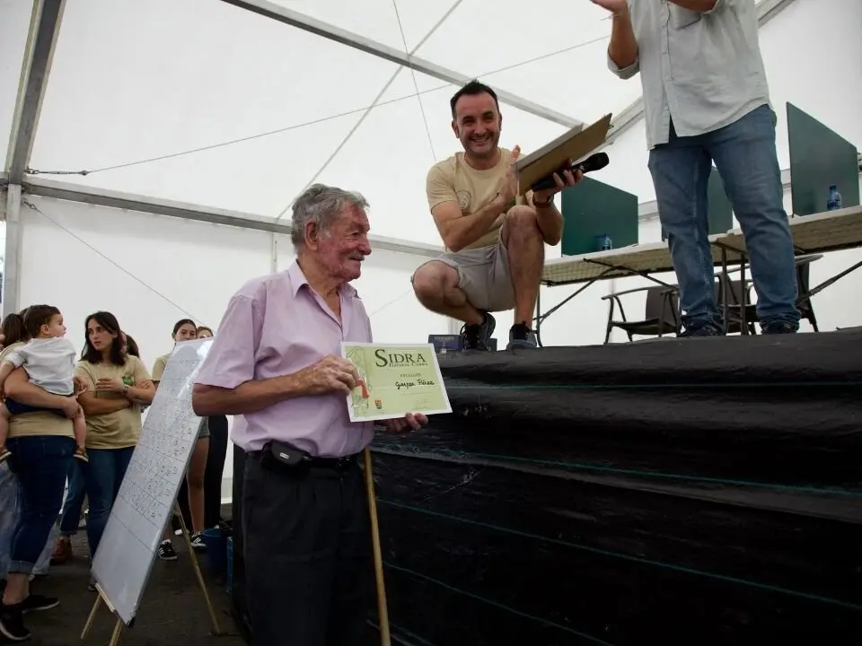 certamen-huerta-sidra-llanes (57)