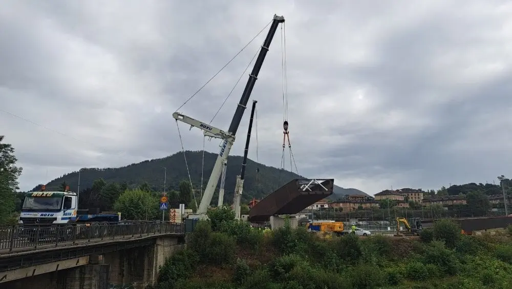 nuevo-puente-pilona-arriondas