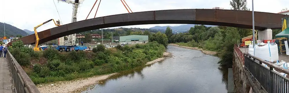 puente-pilona-arriondas