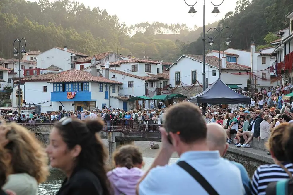 desembarco-carlos-V-tazones-2025-045