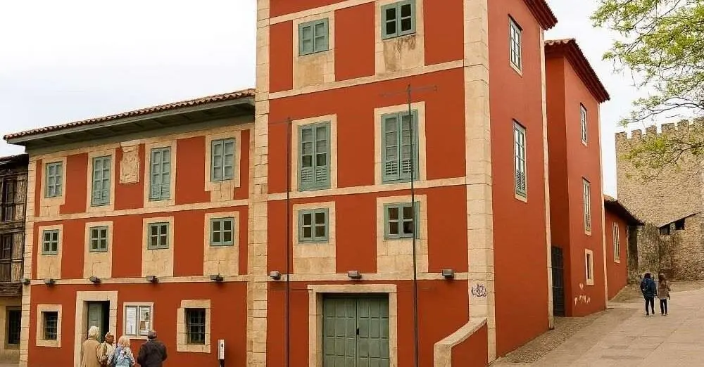 Casa Municipal de Cultura de Llanes.