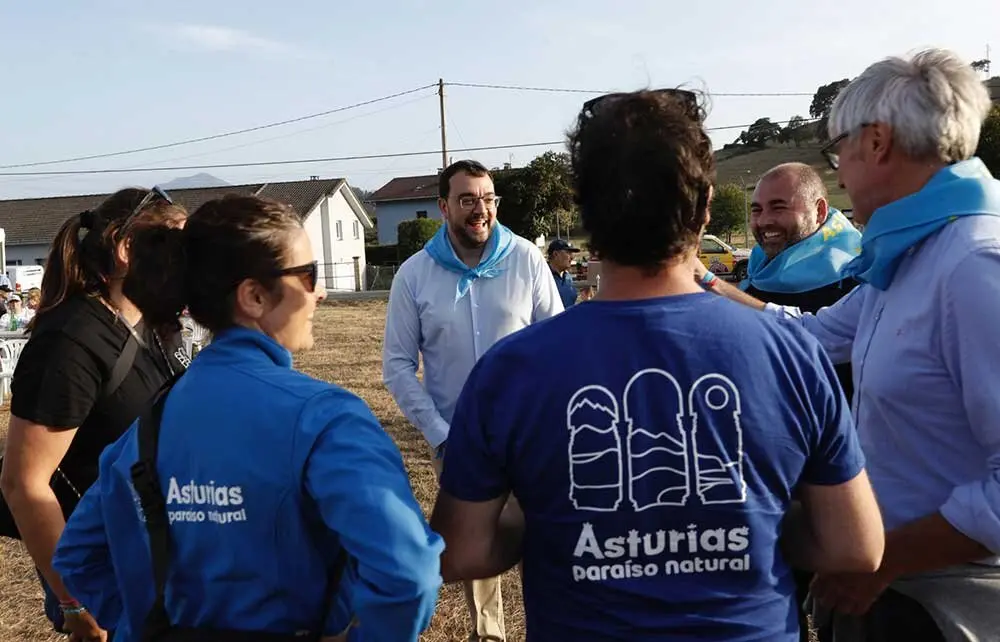 2025_09_05-presidente-actos-dia-asturias-sariego-4