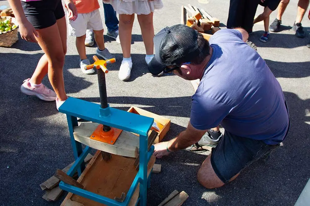 dia-asturias-colunga-muja-021