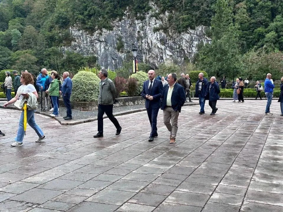 dia-asturias-covadonga-2