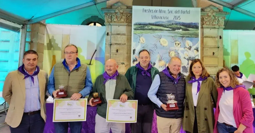Luis Benito, Cortina, Arbes&uacute;, Alejandro Vega, Trabanco, Bego&ntilde;a L&oacute;pez y Roc&iacute;o Vega.