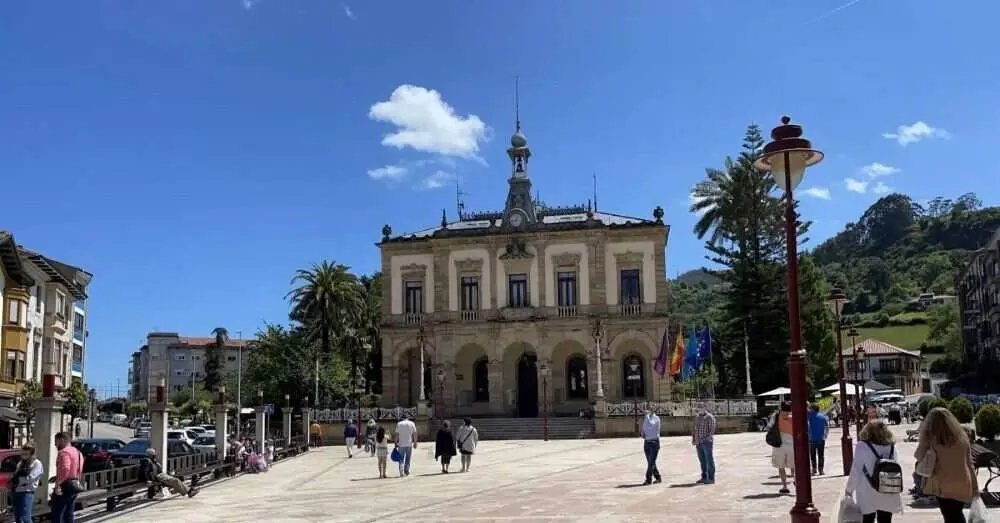 Ayuntamiento de Villaviciosa.