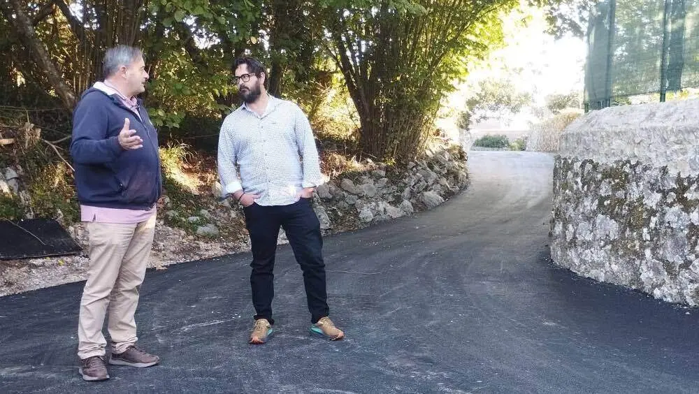 pavimentacion-camino-soprunu-llanes