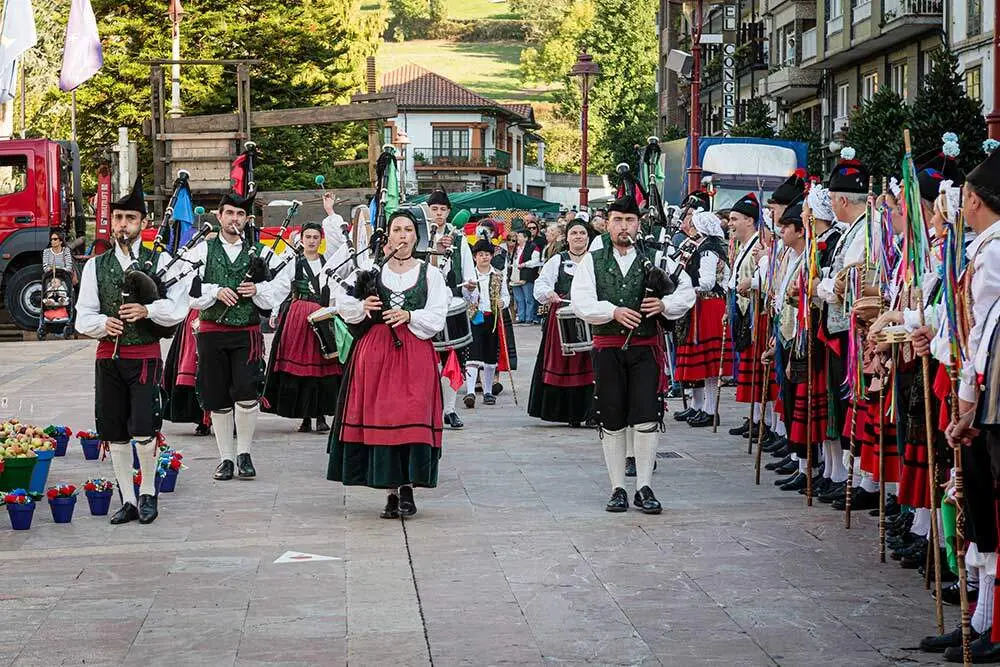 Festival-de-la-Manzana-2025---Danza-129