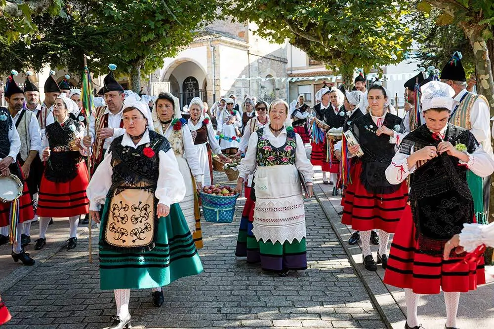 Festival-de-la-Manzana-2025---Danza-014