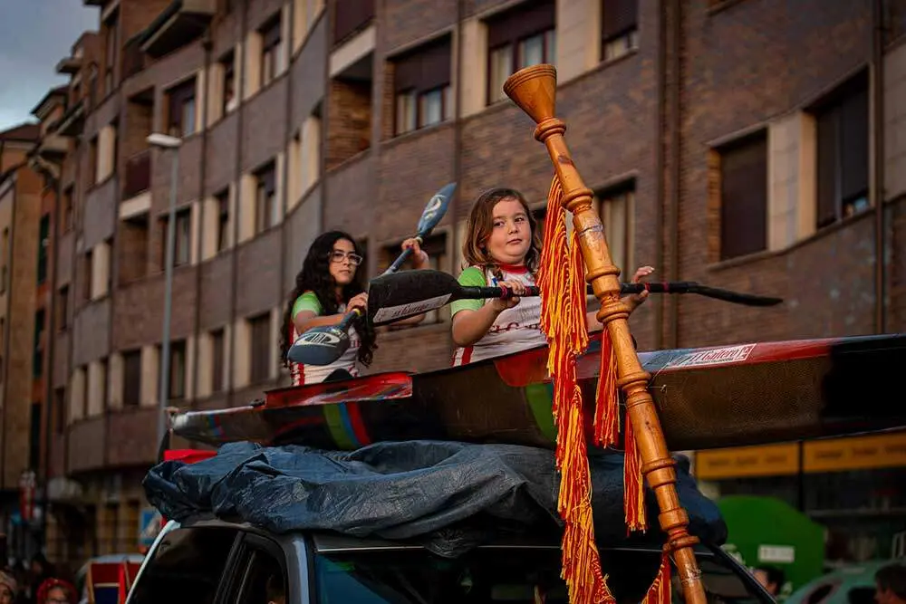 Festival-de-la-Manzana-2025---Carrozas-037-