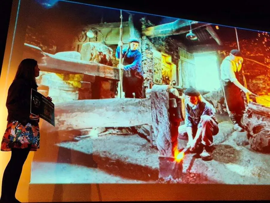 La Comunidad del mazo, de Eloy Couceiro.