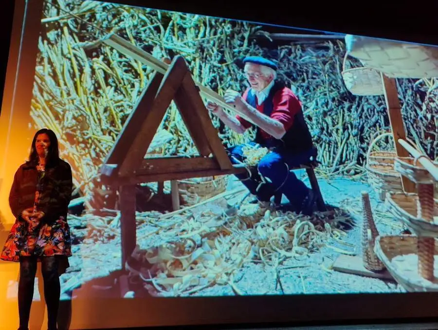 El &uacute;ltimo cesteiro, de Jos&eacute; Manuel P&eacute;rez &ldquo;Mel&rdquo;.