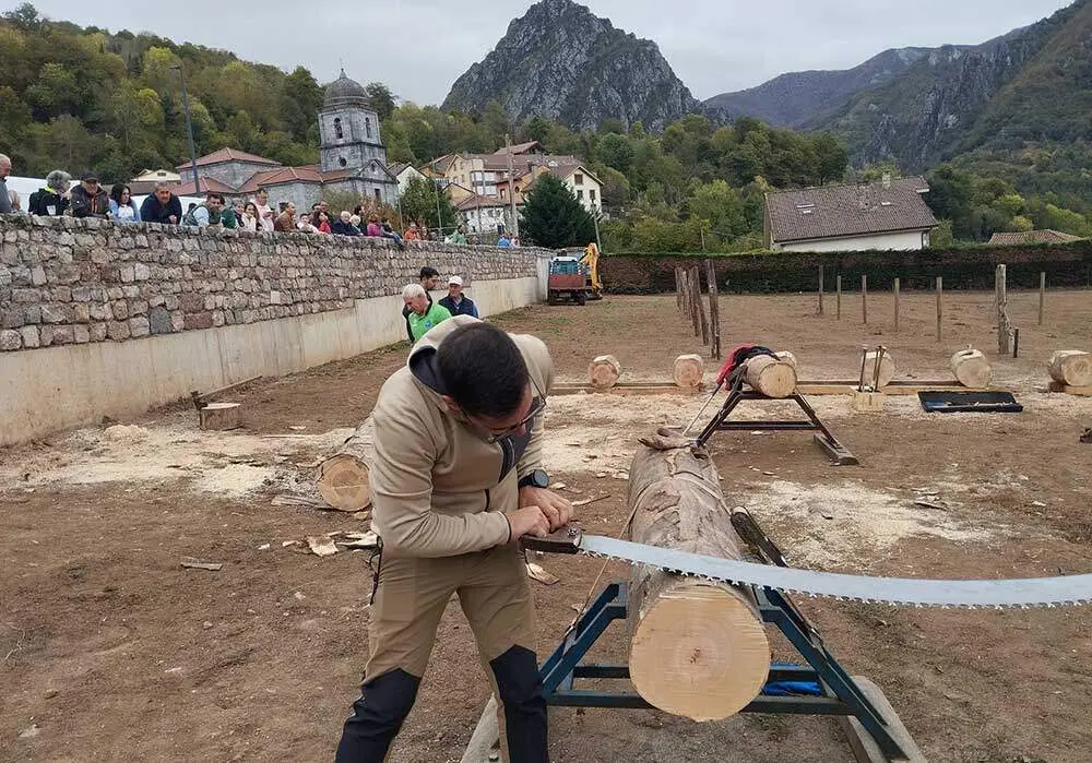 feria-oseja-sajambre-2025-037