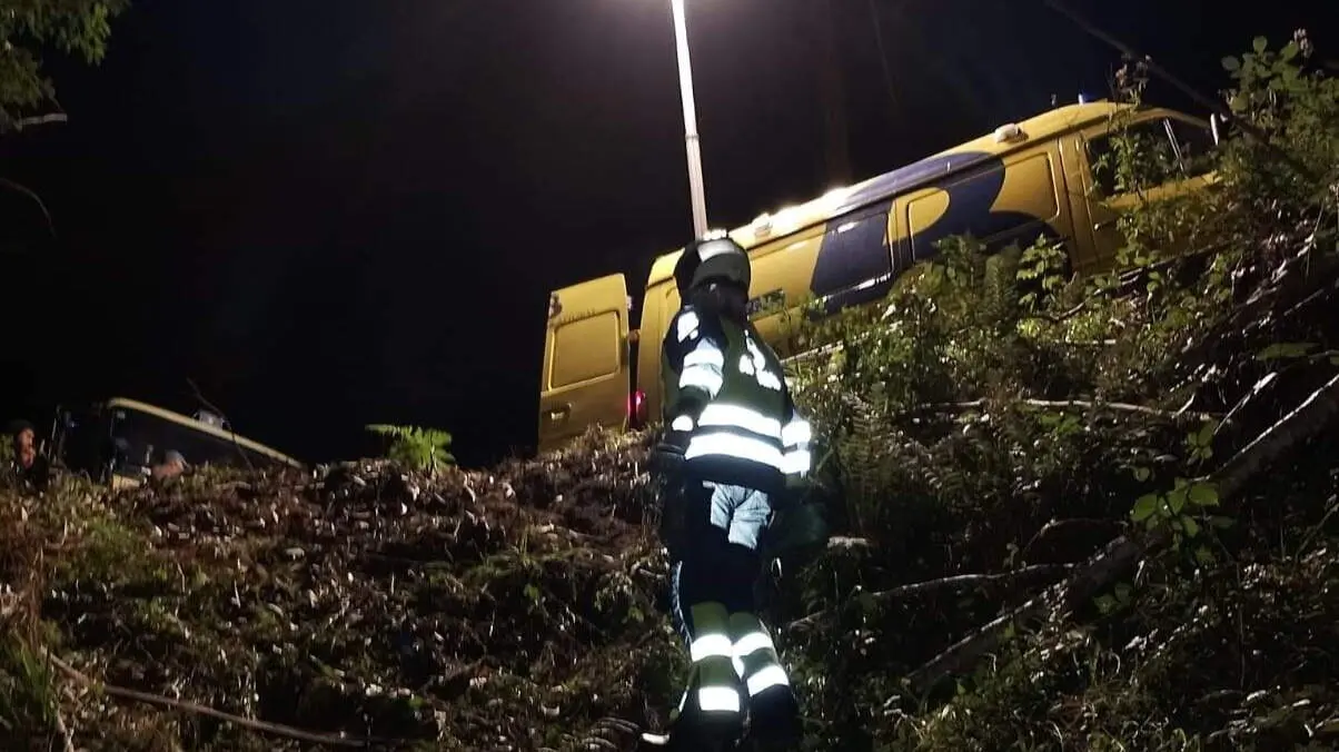Una imagen del lugar del accidente en Llanes (FOTO SEPA)