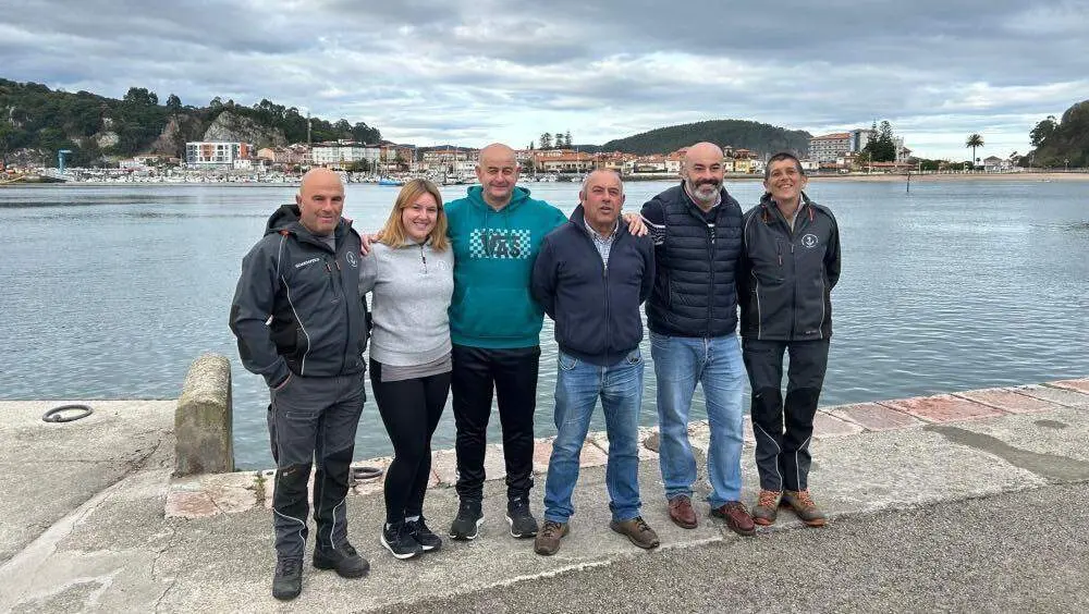 ribadesella-subasta-angula-oriente