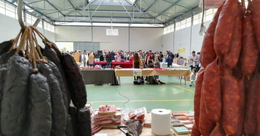 Feria agroalimentaria de Bimenes