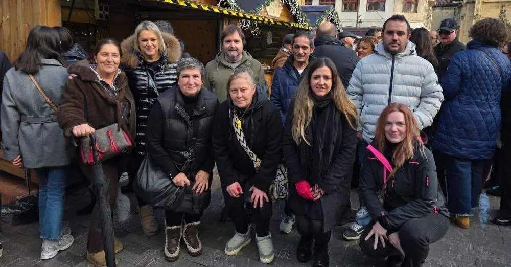 Varios aut&oacute;nomos de Villaviciosa acuden a Oviedo a manifestarse por sus derechos