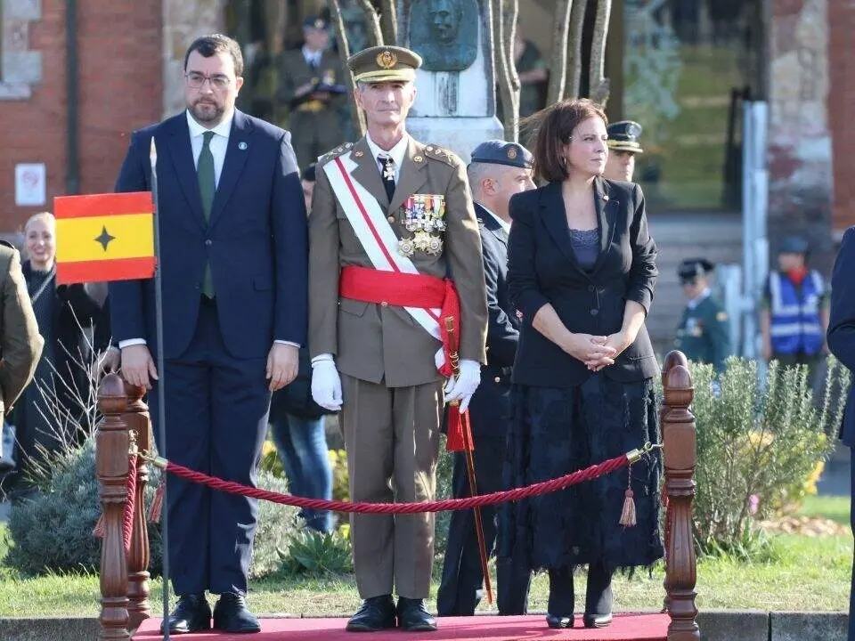 Desfile-Cabo-Noval (54)