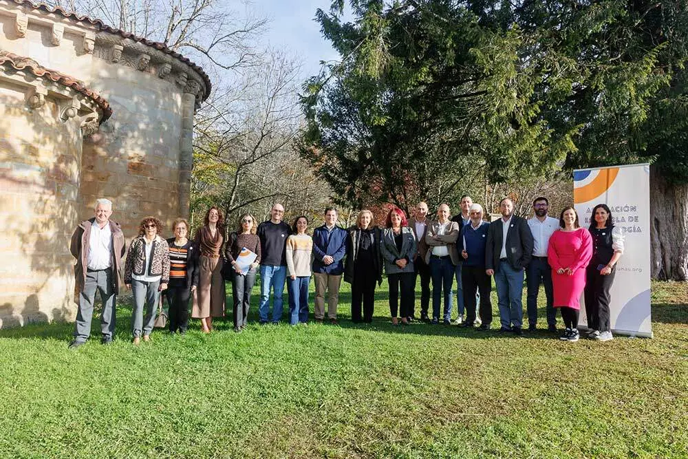 Reunión-AEV-Asturias-vacunas