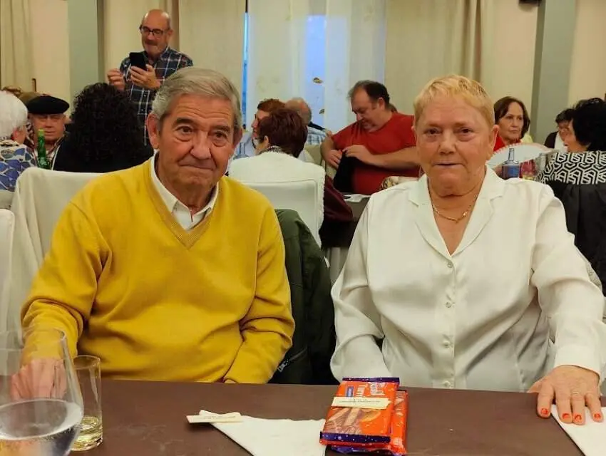 Comida de navidad Hogar del Jubilado Maliayo de Villaviciosa. (66)