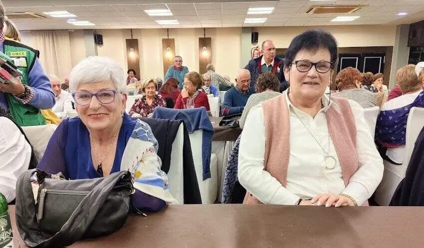 Comida de navidad Hogar del Jubilado Maliayo de Villaviciosa. (95)