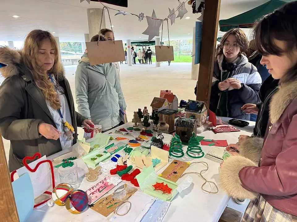 mercadillo-ies-rey-pelayo-2025-02