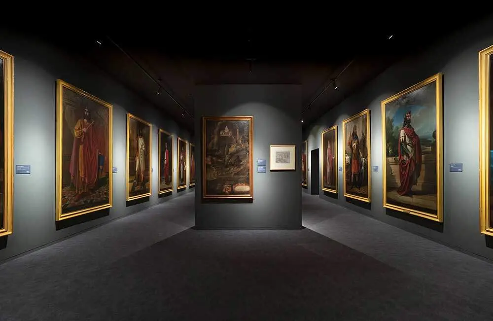 Vista-de-sala-del-Museo-del-Real-Sitio-de-Covadonga.-Foto-Kike-Llamas.-Fundación-María-Cristina-Masaveu-Peterson-(3)