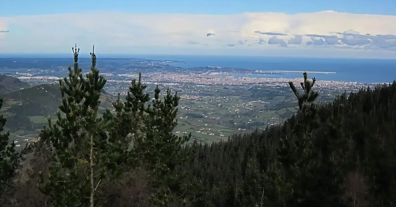 Vista desde el Cordal del Pe&oacute;n.