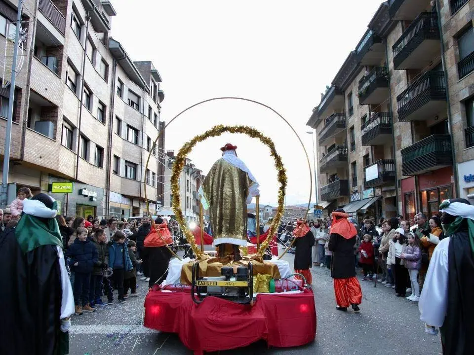 cabalgata-reyes-villaviciosa (24)