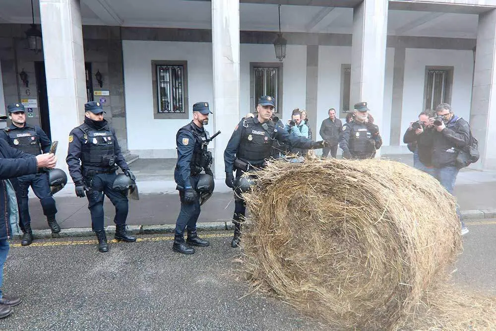 tractorada-oviedo-2026-042