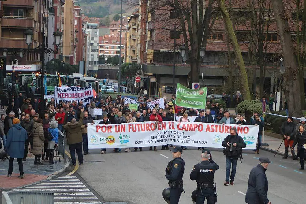 tractorada-oviedo-2026-052