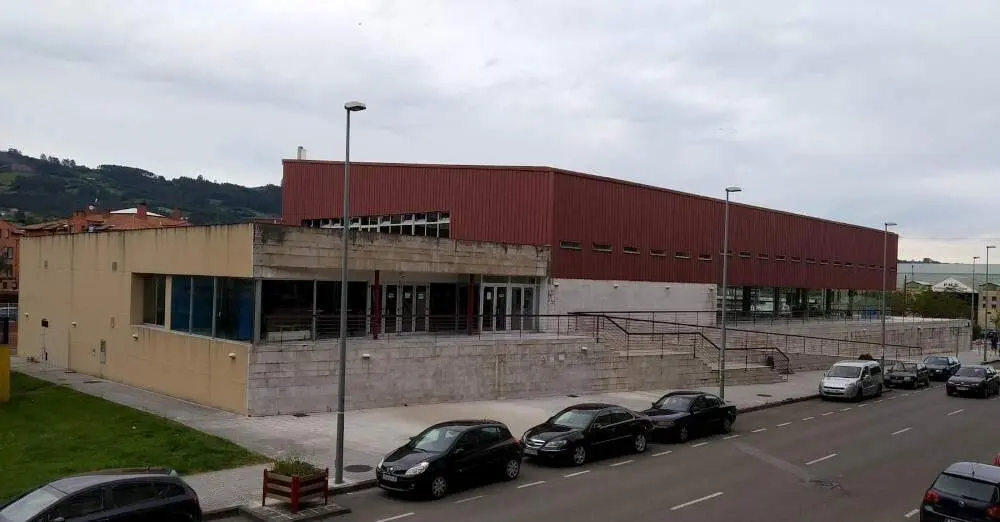 Piscina Municipal de Villaviciosa